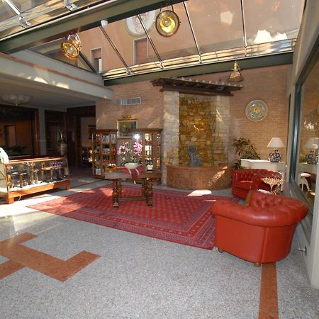 Hotel Villa Delle Rose Pescia Exterior photo