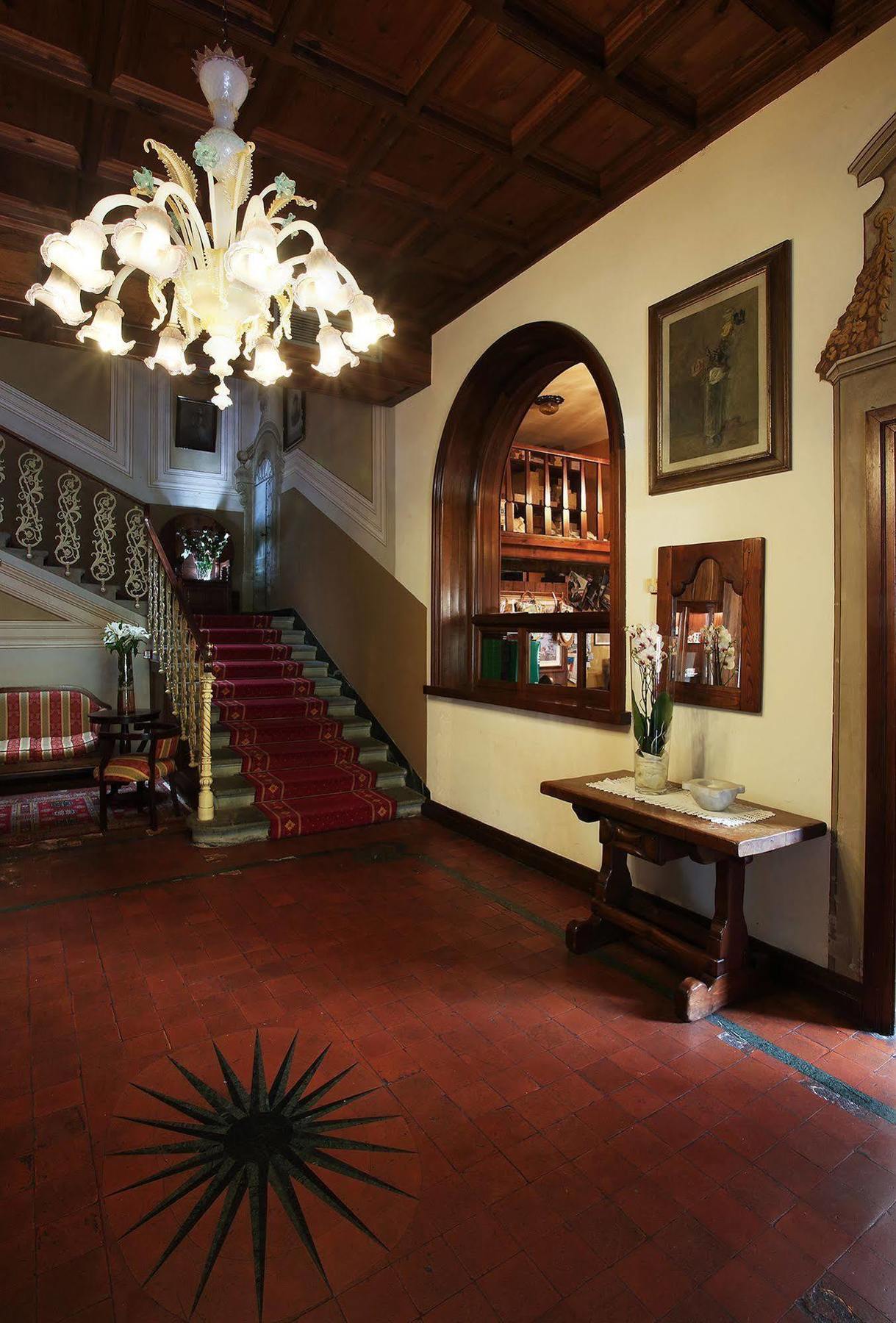 Hotel Villa Delle Rose Pescia Exterior photo