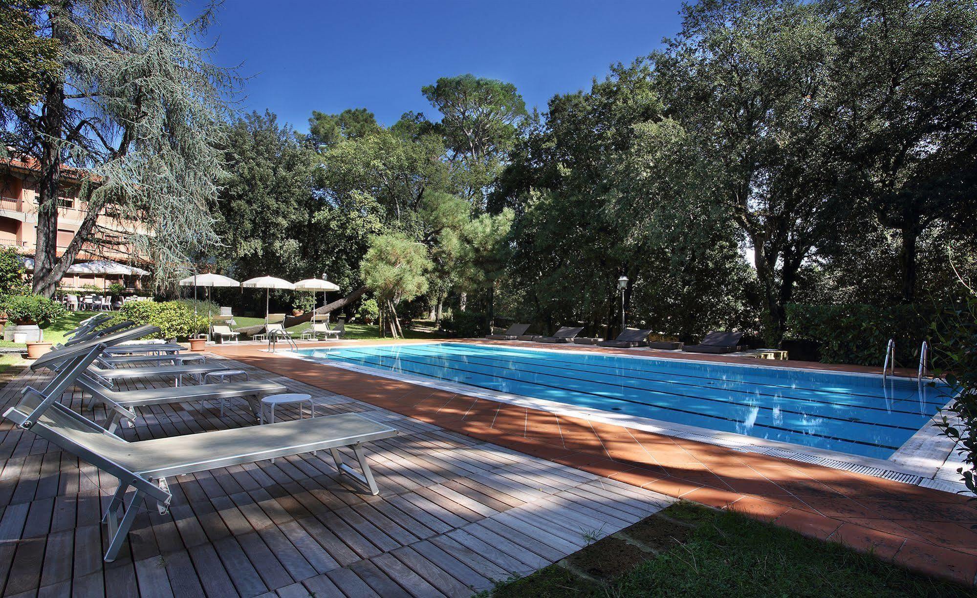 Hotel Villa Delle Rose Pescia Exterior photo